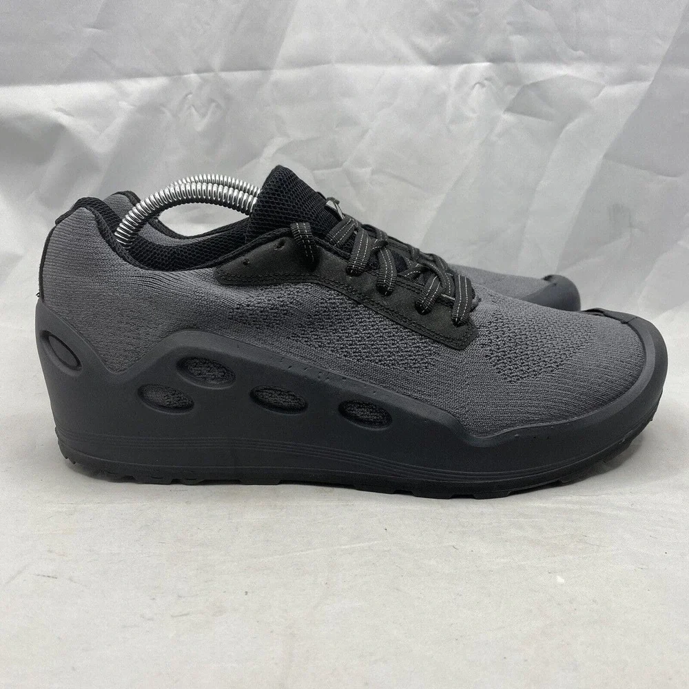 Altama Rugged Hiking Trail Shoes Black Mens Size 9 M EUC